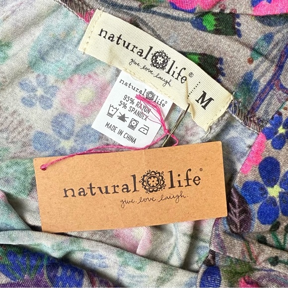 Natural Life ButterSoft Mini Skirt Medium Whimsical Painted Garden NWT - Picture 6 of 6